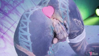 Tattooed babe pink heart anal porn movie